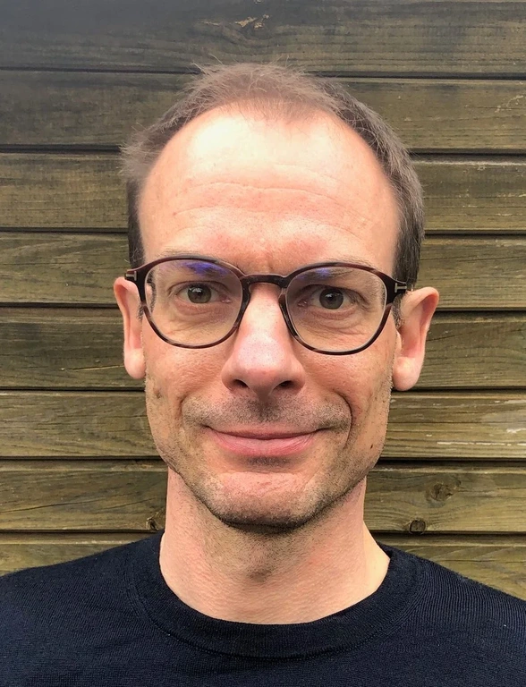 Bild_Jan Dietrich_Brille.jpg