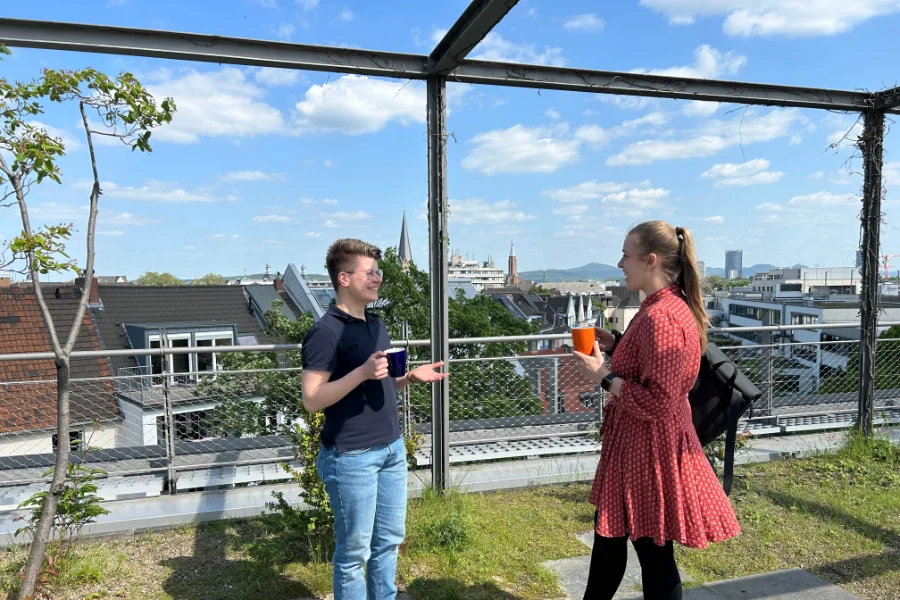 Kaffeepause auf der Dachterrasse