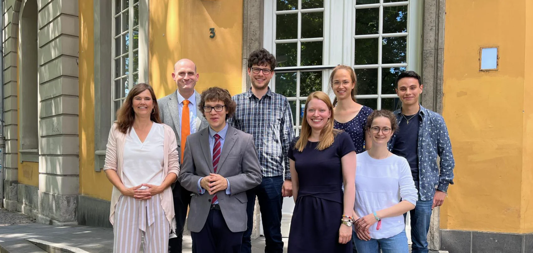 Lehrstuhl Kessler 2.png