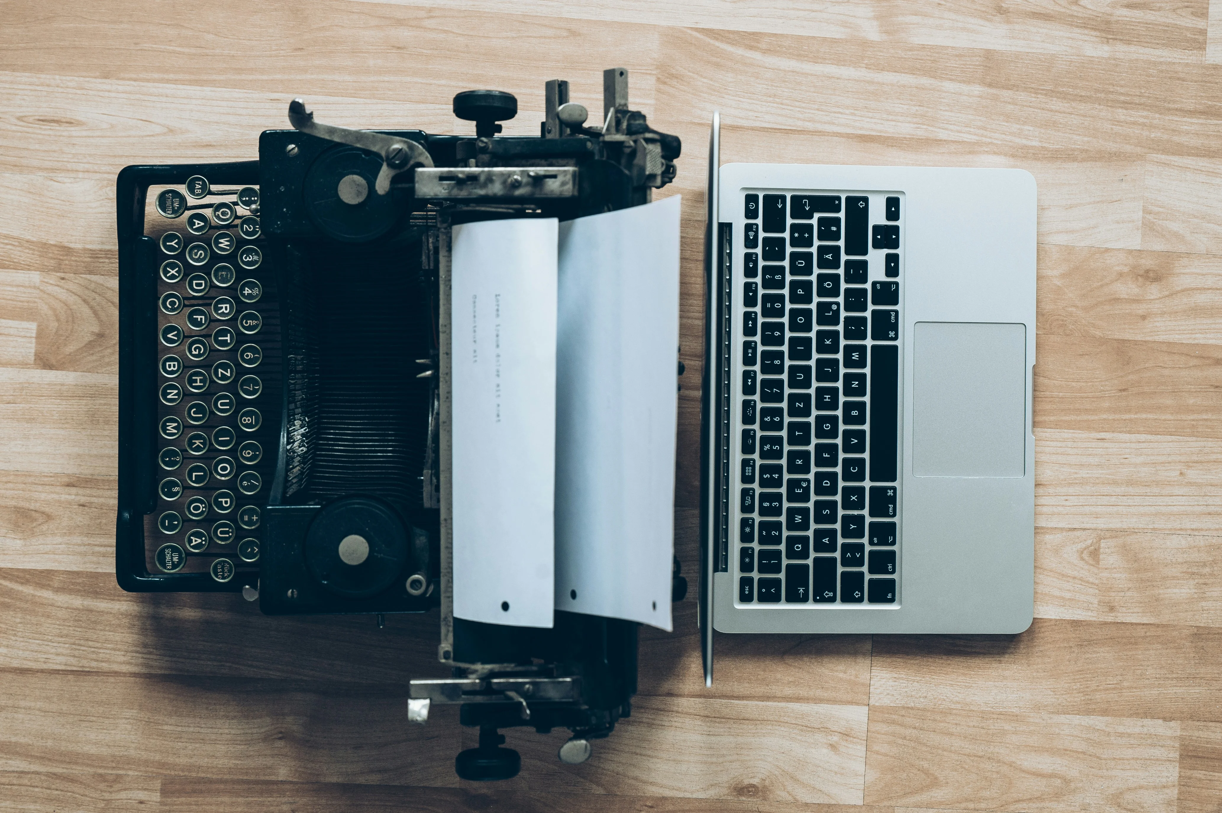 glenn-carstens-peters-1F4MukO0UNg-unsplash.webp